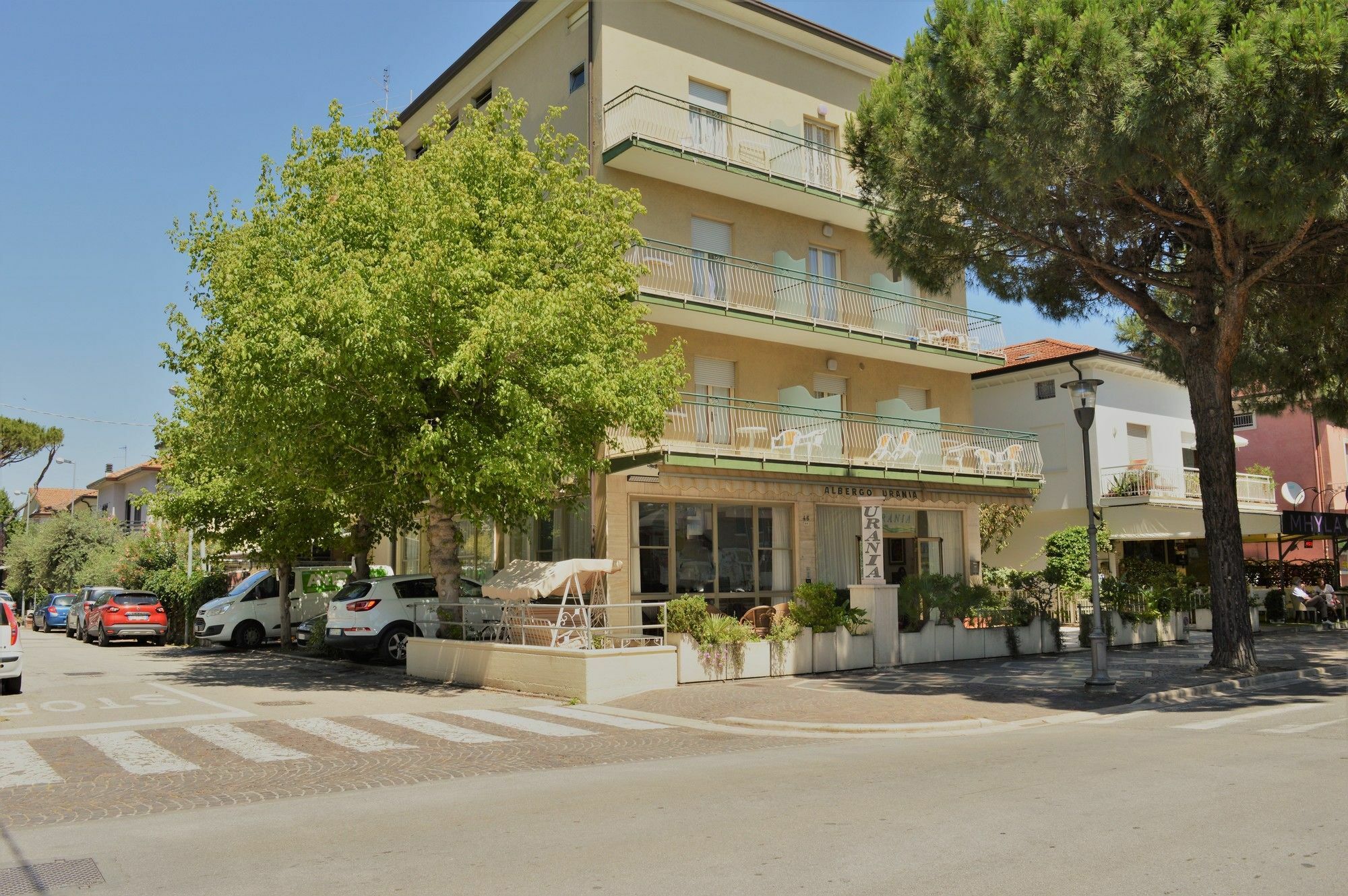 Urania Hotel Fogliano Marina ภายนอก รูปภาพ